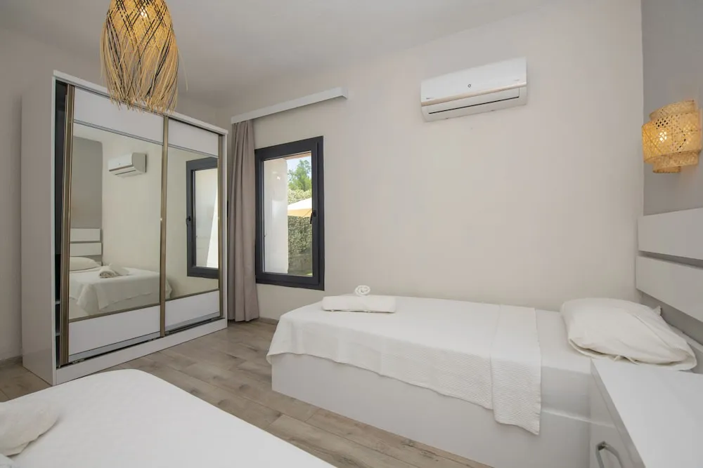 Family Villa, 4 Yatak Odası, Sigara İçilmez