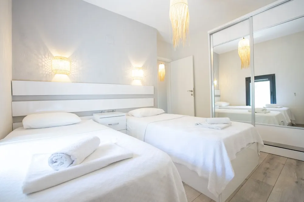 Family Villa, 4 Yatak Odası, Sigara İçilmez