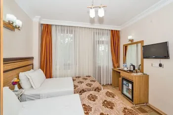 May Hotel