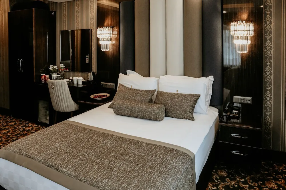 Luxury Oda, 1 Büyük (Queen) Boy Yatak, Deniz Manzaralı