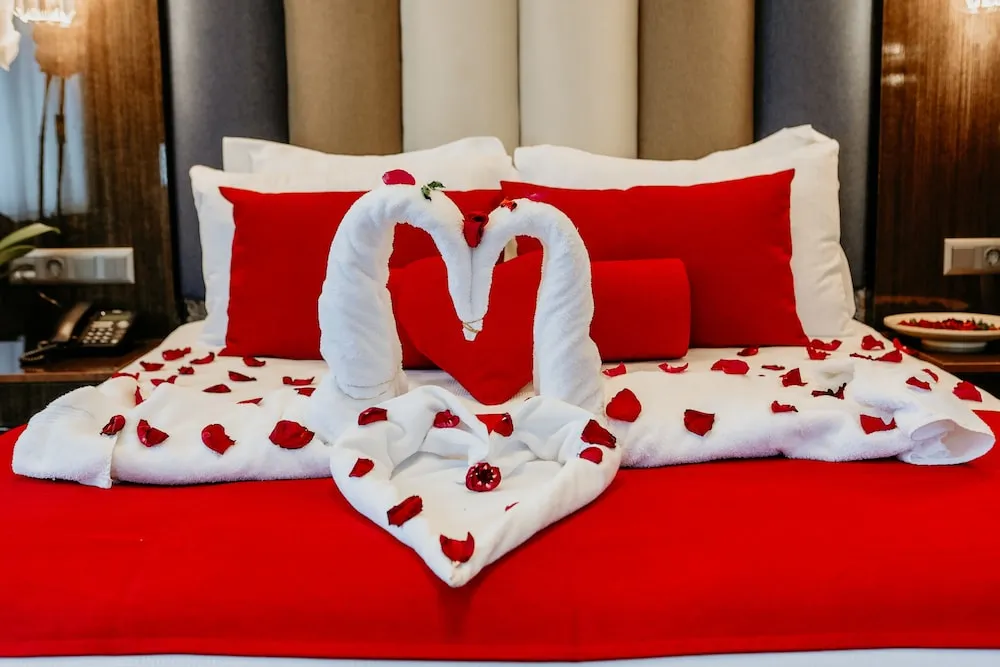 Luxury Oda, 1 Büyük (Queen) Boy Yatak, Deniz Manzaralı