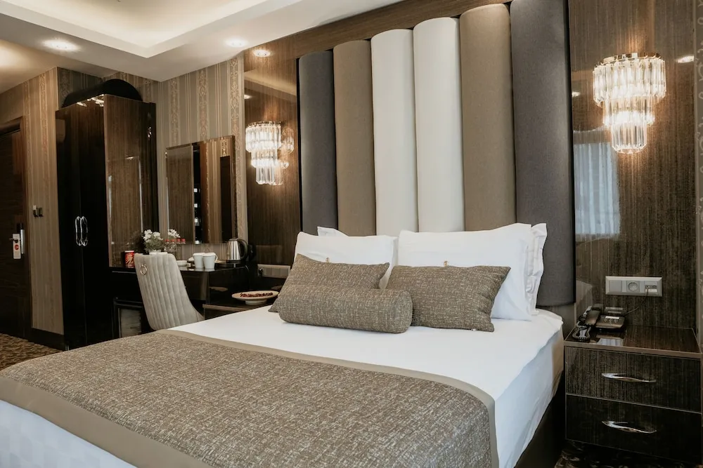 Luxury Oda, 1 Büyük (Queen) Boy Yatak, Deniz Manzaralı