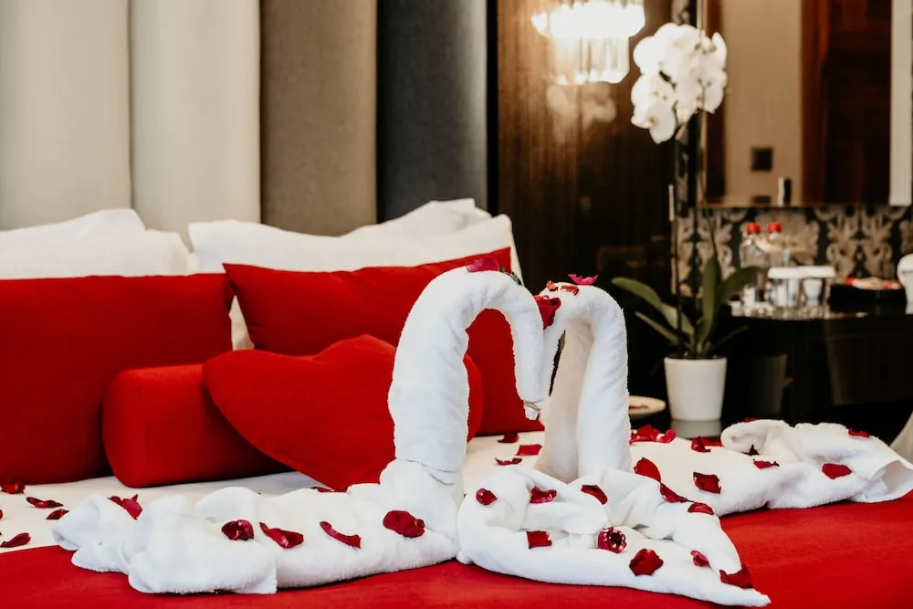 Luxury Oda, 1 Büyük (Queen) Boy Yatak, Deniz Manzaralı