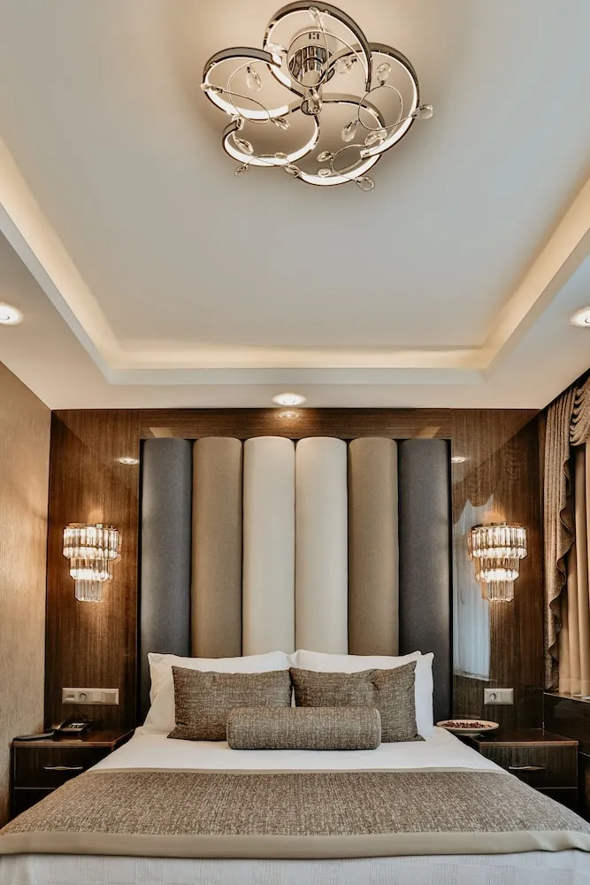 Luxury Oda, 1 Büyük (Queen) Boy Yatak, Deniz Manzaralı