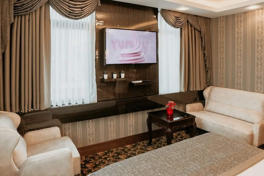 Luxury Oda, 1 Büyük (Queen) Boy Yatak, Deniz Manzaralı