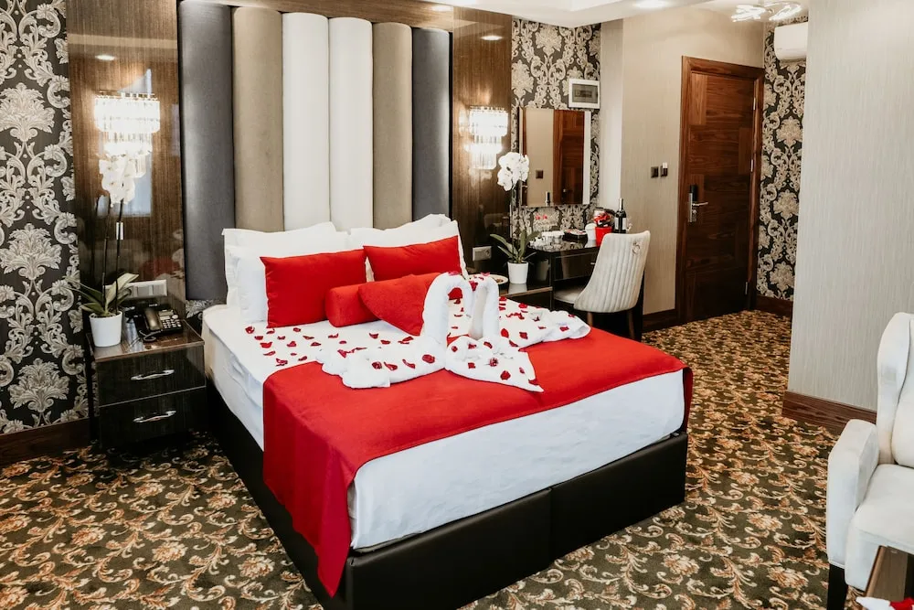 Luxury Oda, 1 Büyük (Queen) Boy Yatak, Deniz Manzaralı