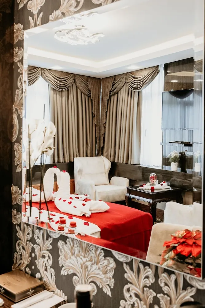 Luxury Oda, 1 Büyük (Queen) Boy Yatak, Deniz Manzaralı