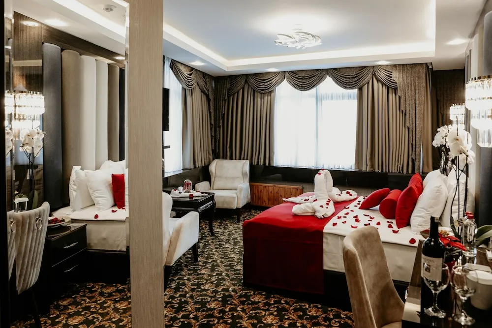 Luxury Oda, 1 Büyük (Queen) Boy Yatak, Deniz Manzaralı