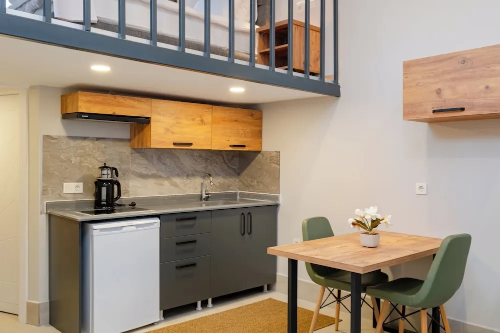 Junior Çatı Katı (Loft)