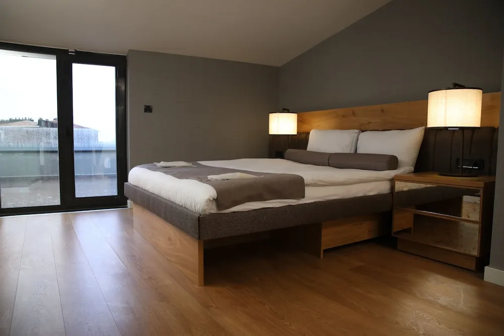 Deluxe Çatı Katı (Loft), Şehir Manzaralı