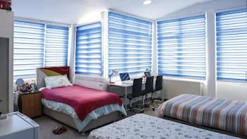 Campucity Kız Öğrenci Yurdu, Kadıköy