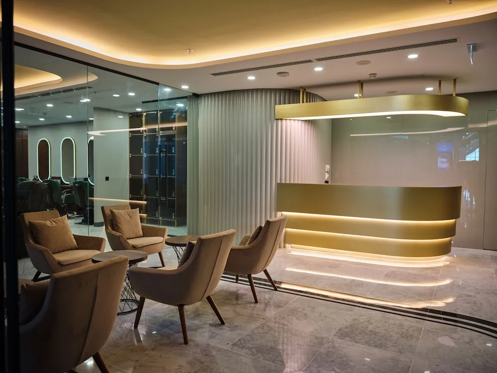 Üç Kişilik Oda (4 Hours Usage + 1 Hours Sauna & Steam)