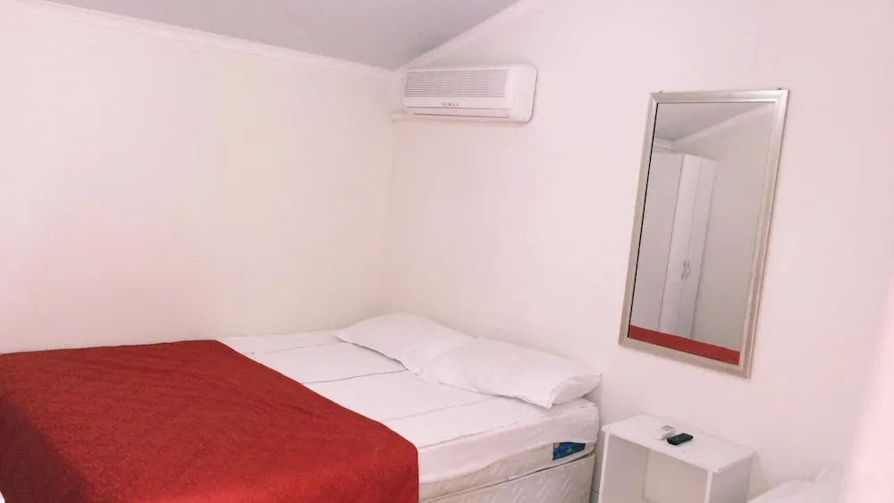 Standard Oda, Bahçe Manzaralı