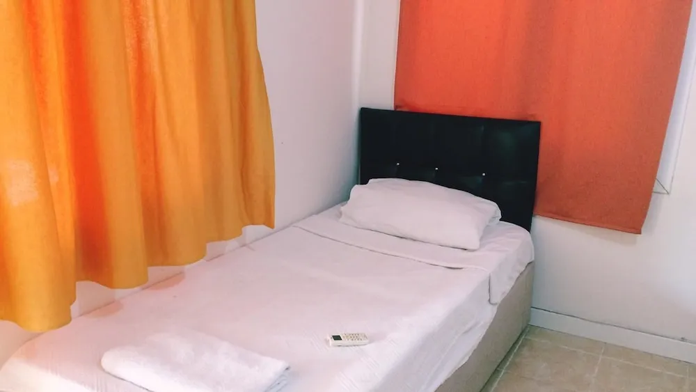 Standard Oda, Bahçe Manzaralı