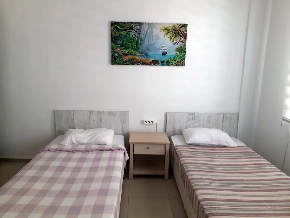 Family Oda, Tepe Manzaralı (Comfort)