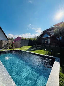 Maşukiye Pink House Bungalow