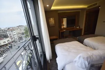 Four Seven Hotel