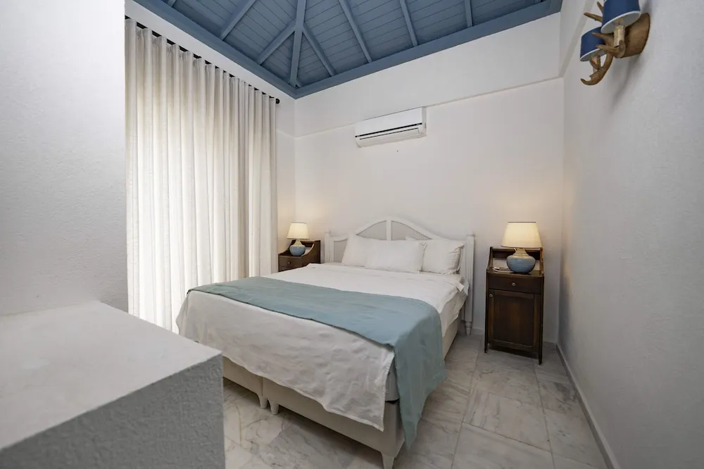 Grand Villa