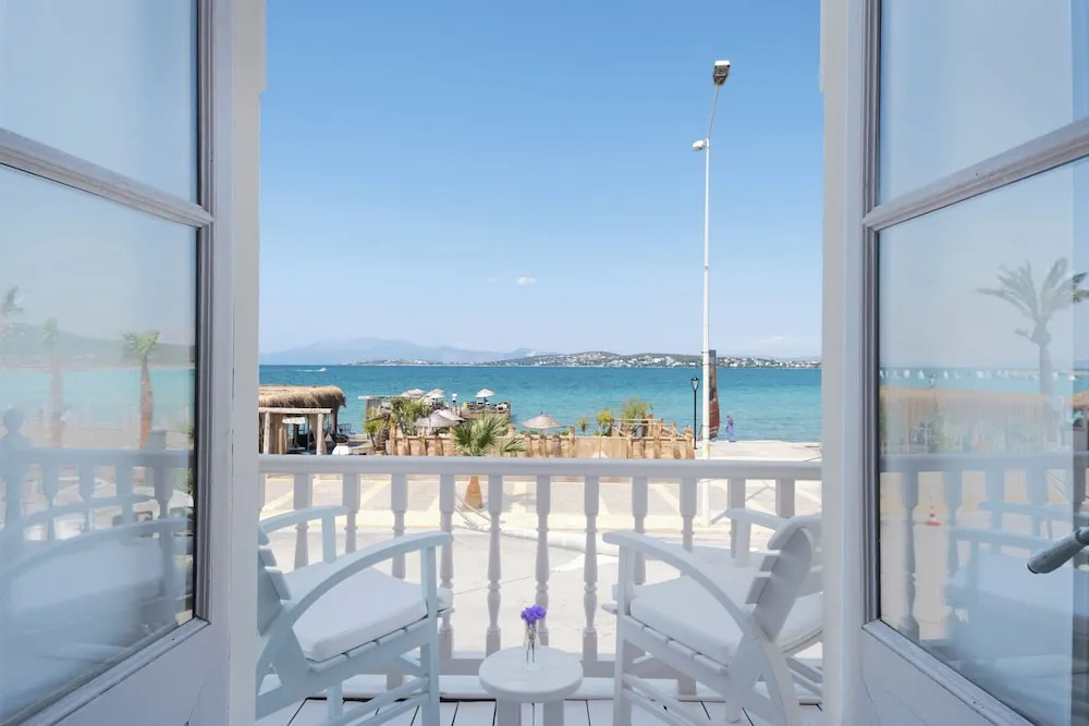 Deluxe Oda, Balkon, Deniz Manzaralı