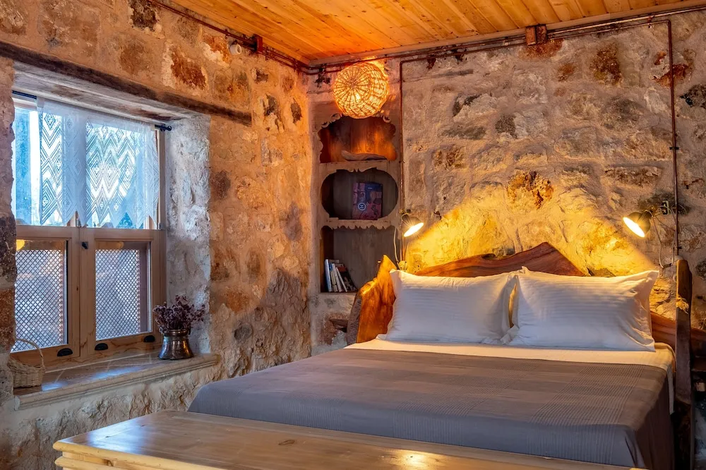 Comfort Oda, Dağ Manzaralı (AHIR)