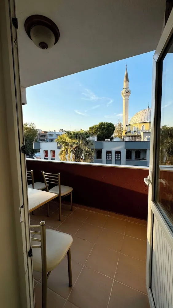 Deluxe Dört Kişilik Oda