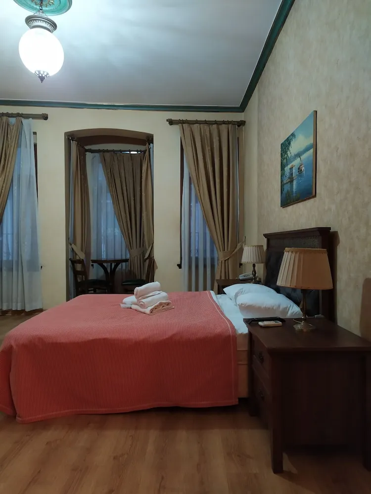 Economy Üç Kişilik Oda, 3 Tek Kişilik Yatak