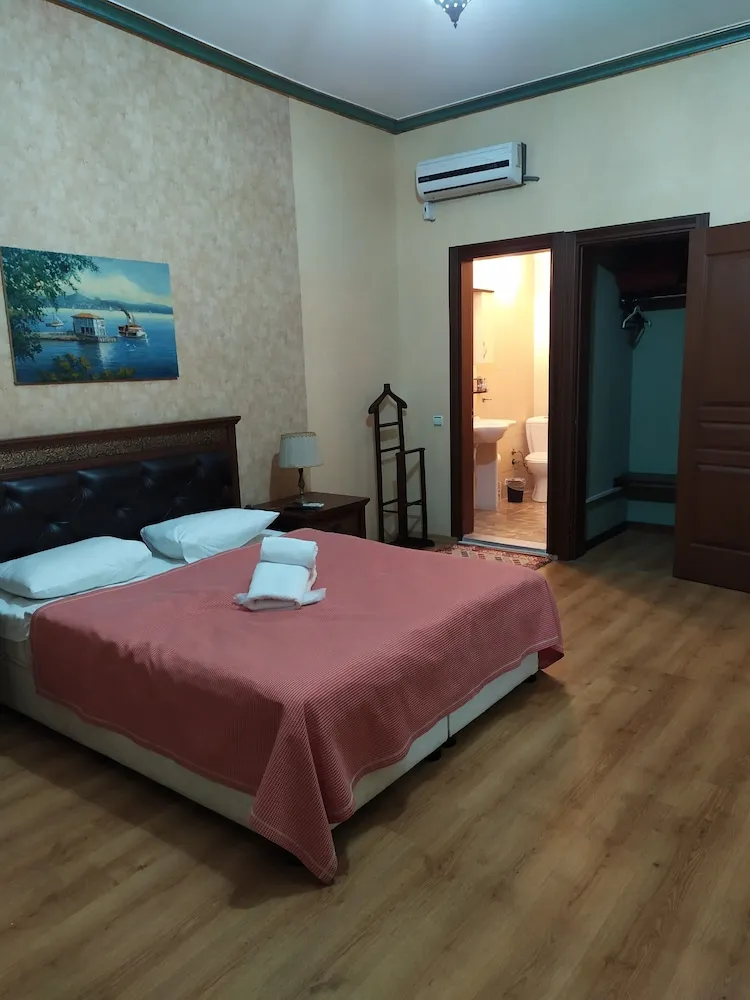 Economy Üç Kişilik Oda, 3 Tek Kişilik Yatak