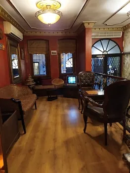 Istanbul Irish Hotel