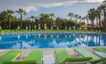 Miarosa İncekum Beach