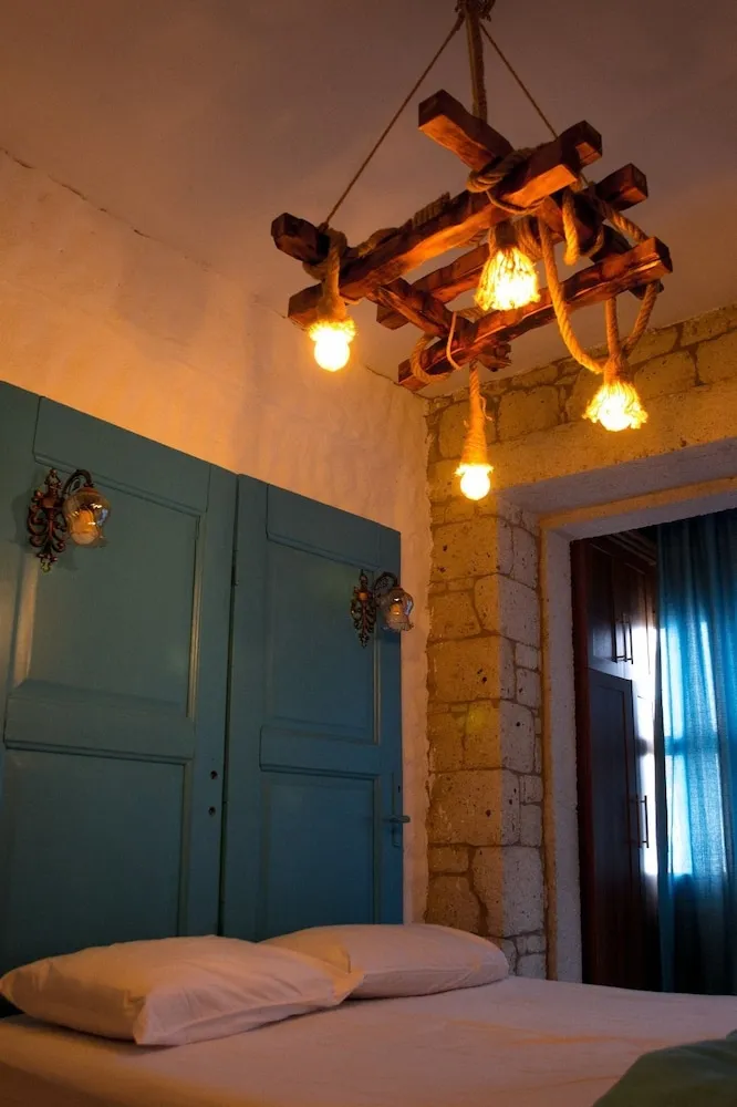 Design Tek Büyük Yataklı Oda
