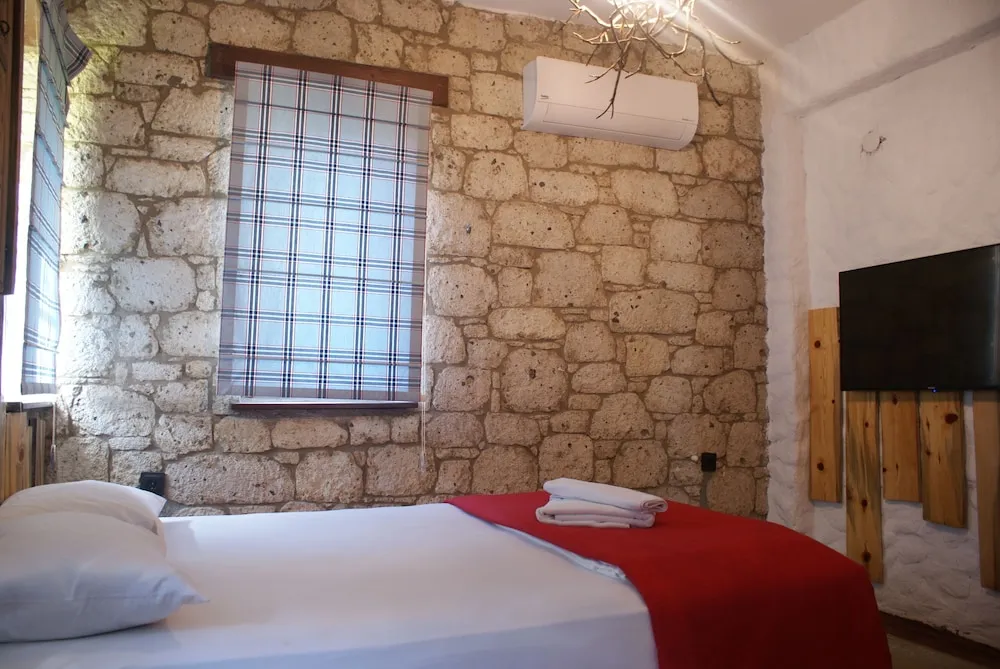 Design Tek Büyük Yataklı Oda