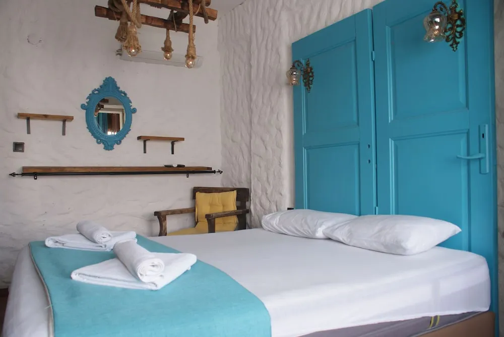 Design Tek Büyük Yataklı Oda