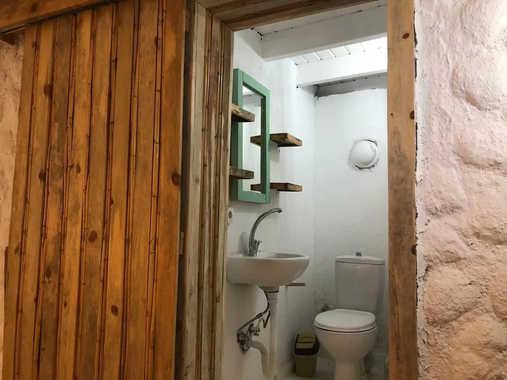 Design Tek Büyük Yataklı Oda