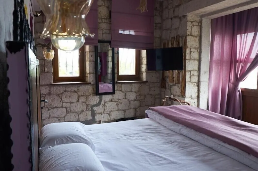 Design Tek Büyük Yataklı Oda