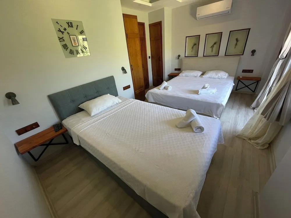 Superior Üç Kişilik Oda, 1 Yatak Odası, Bahçe Manzaralı