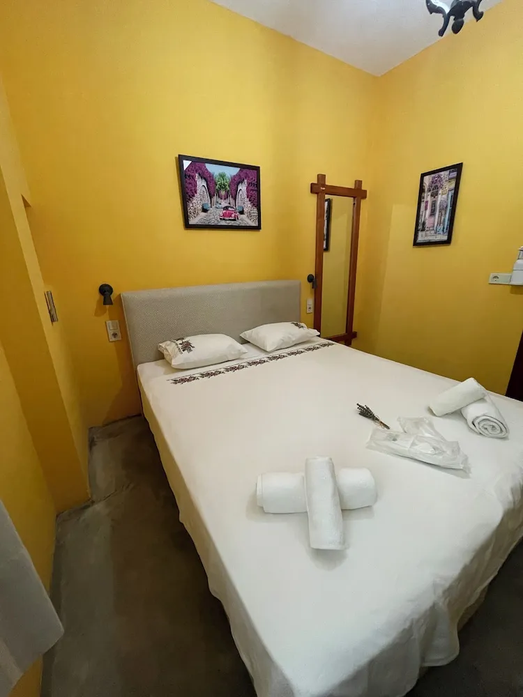 Standard Oda, Bahçe Manzaralı, Zemin Kat