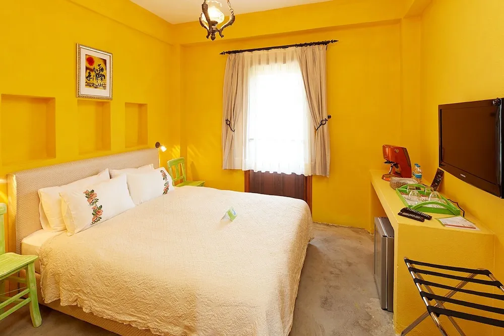 Standard Oda, Bahçe Manzaralı, Zemin Kat