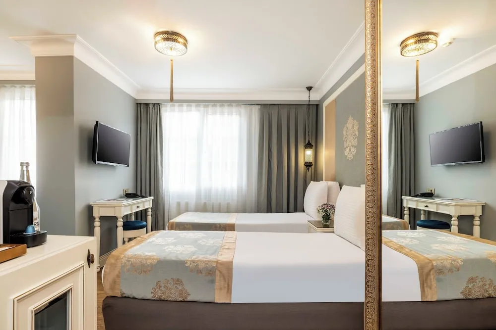 Superior Üç Kişilik Oda, Şehir Manzaralı