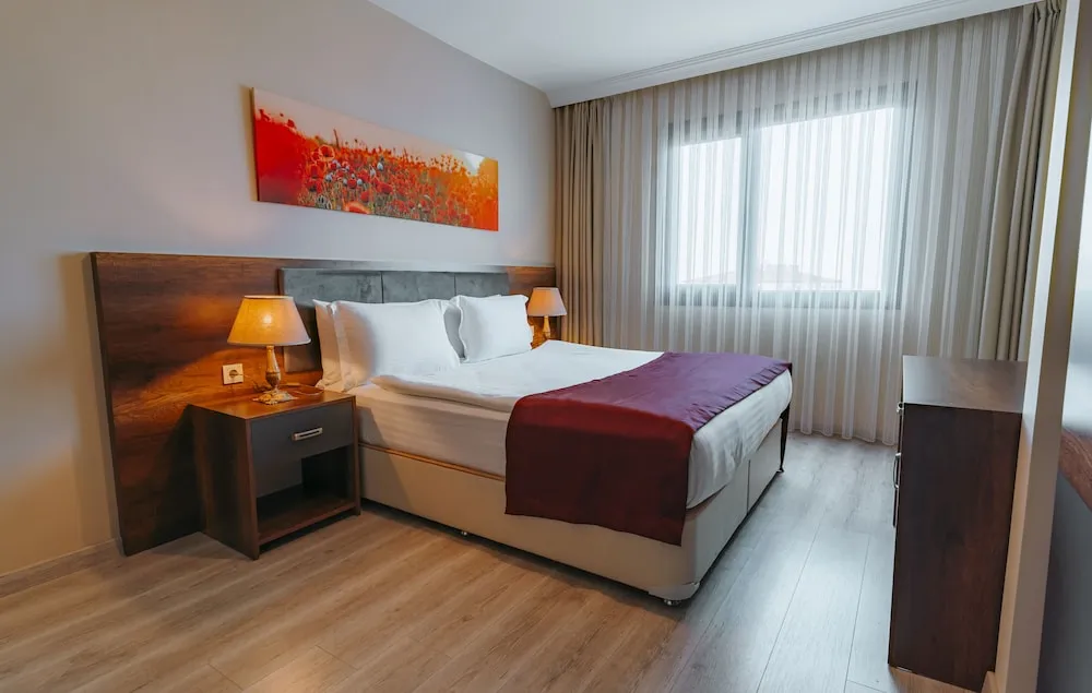 Economy Tek Büyük veya İki Ayrı Yataklı Oda