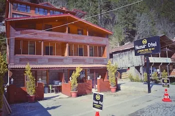 Huzur Otel