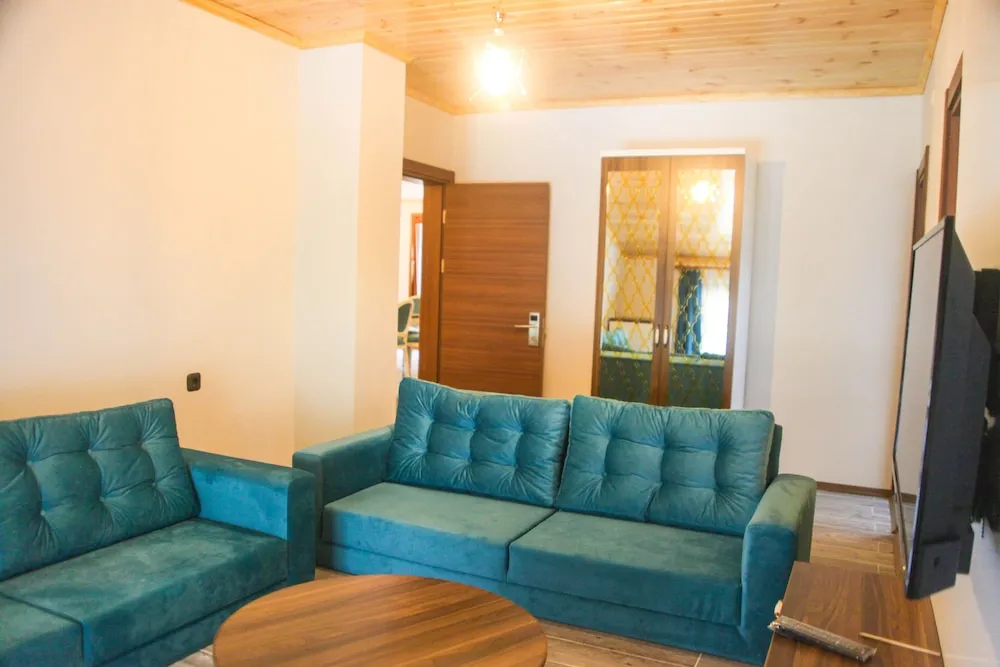 Deluxe Süit, 1 Yatak Odası, Balkon, Nehir Manzaralı