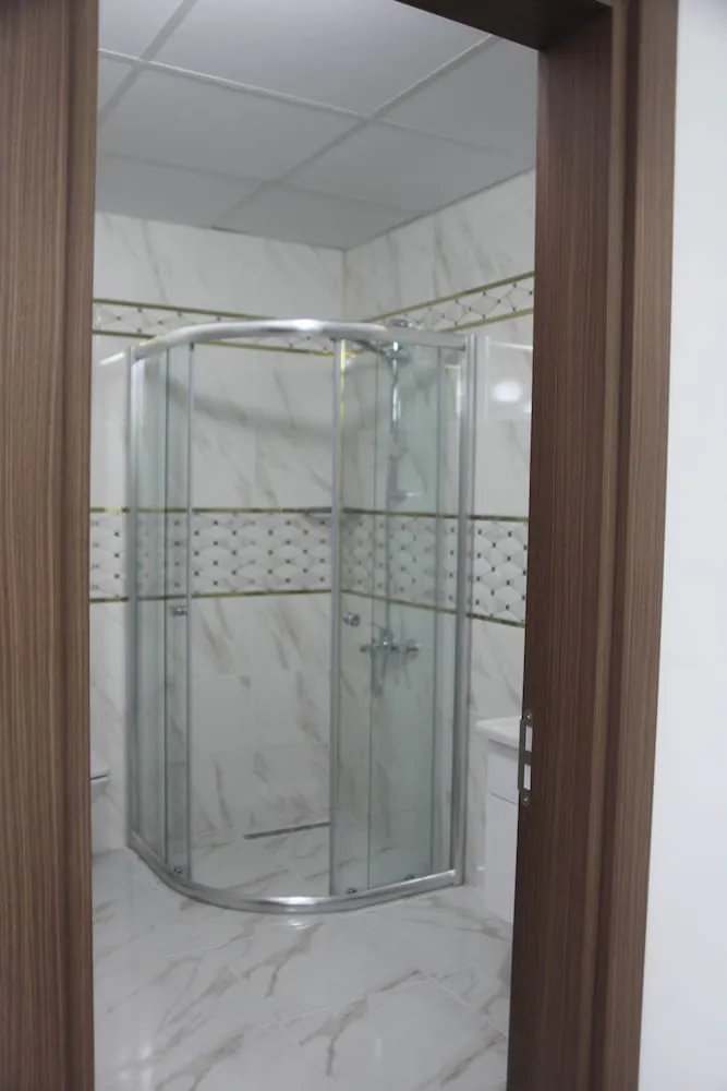 Deluxe Tek Büyük veya İki Ayrı Yataklı Oda, Balkon, Nehir Manzaralı