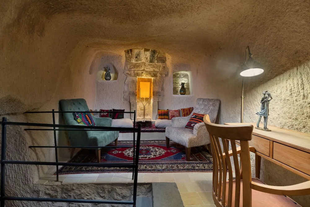 Novelist Family Suite