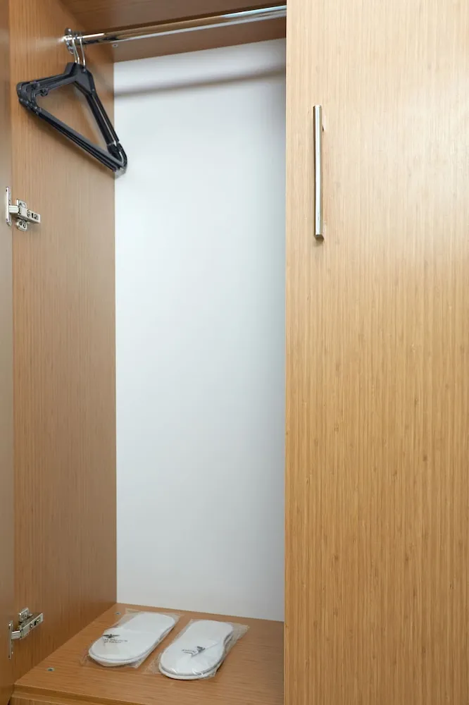 Economy Tek Büyük Yataklı Oda, Şehir Manzaralı