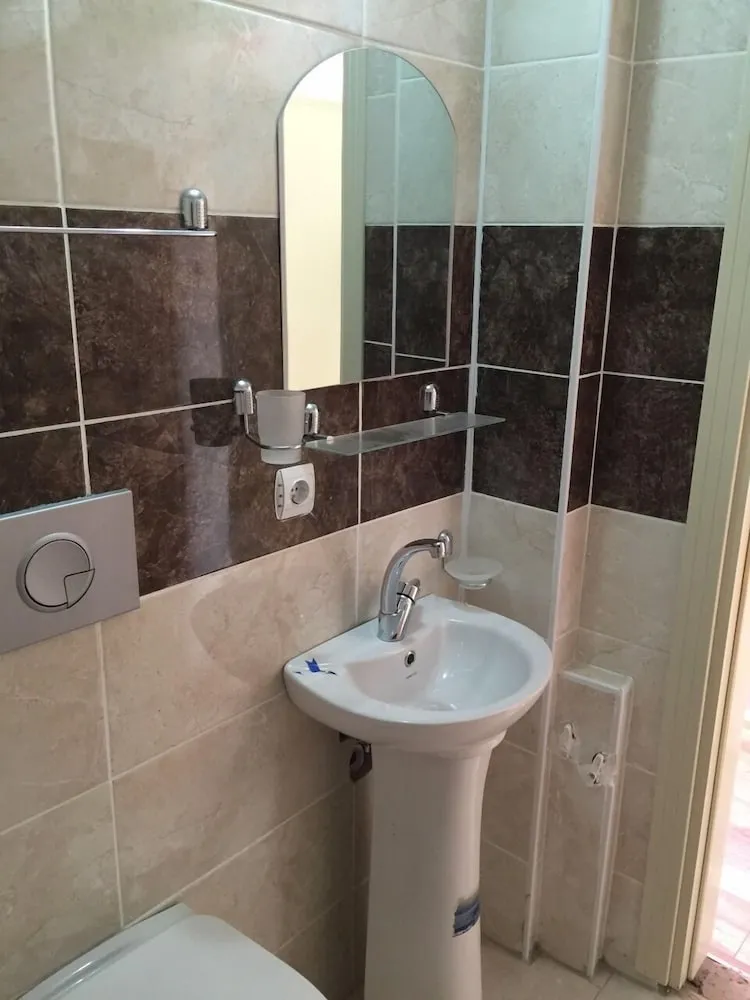 Standard Üç Kişilik Oda, Şehir Manzaralı