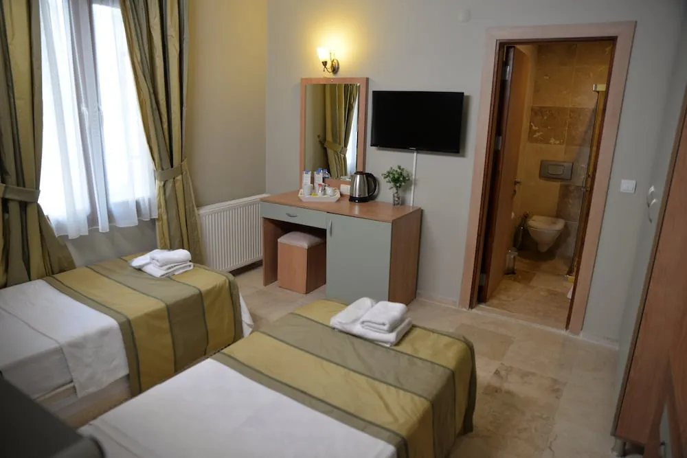 Deluxe İki Ayrı Yataklı Oda