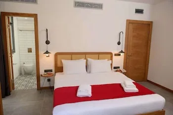 Yerli Otel Alacati