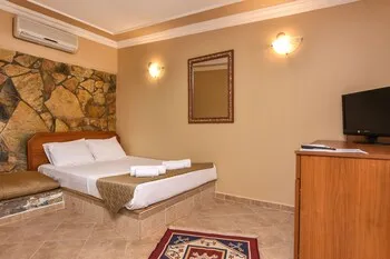 Otel Türk Evi