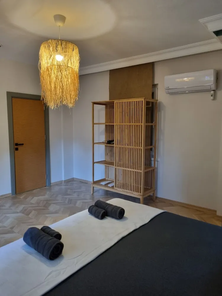Comfort Tek Büyük Yataklı Oda, 1 Büyük (Queen) Boy Yatak, Veranda, Bahçe Manzaralı