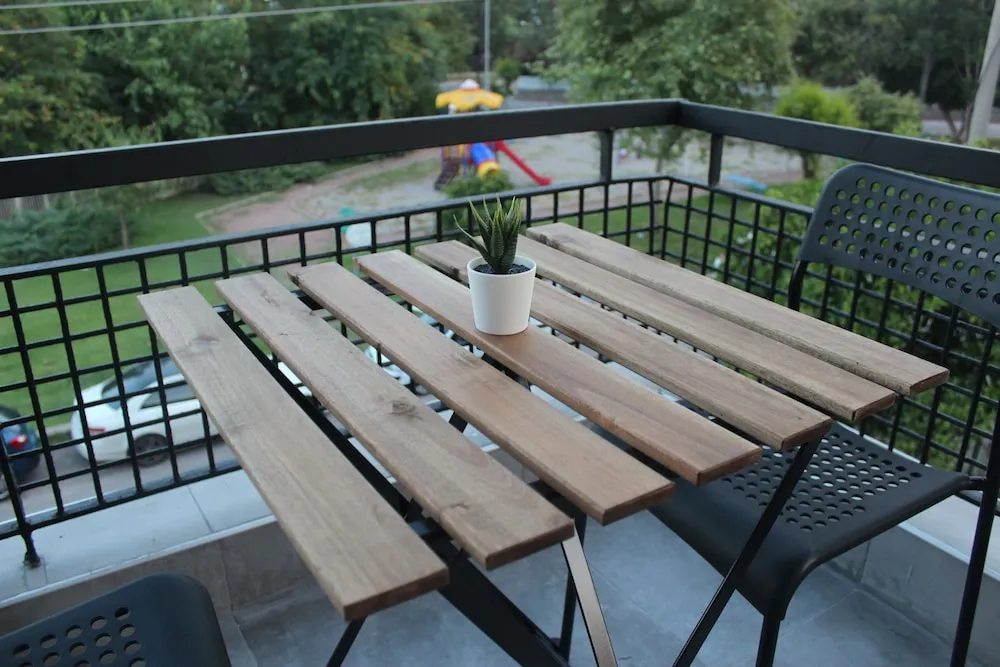 Standard Tek Büyük Yataklı Oda, 1 Büyük (Queen) Boy Yatak, Balkon, Bahçe Manzaralı